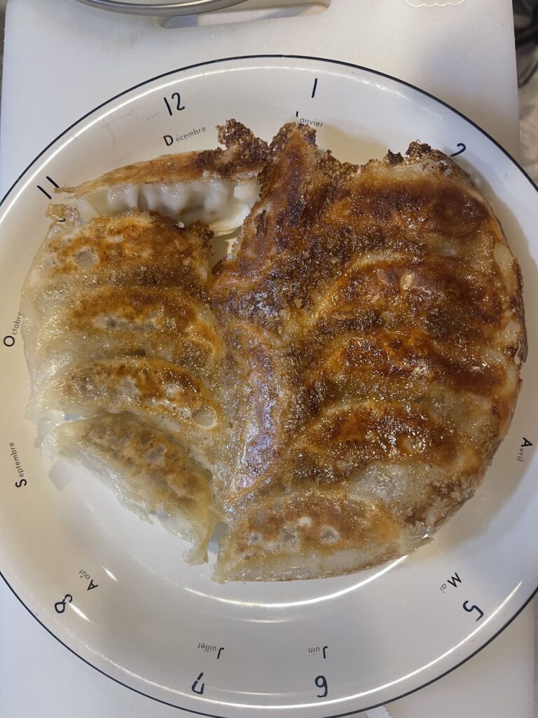 和牛餃子羽付き