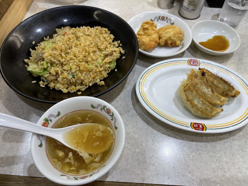 極王炒飯瀬セット