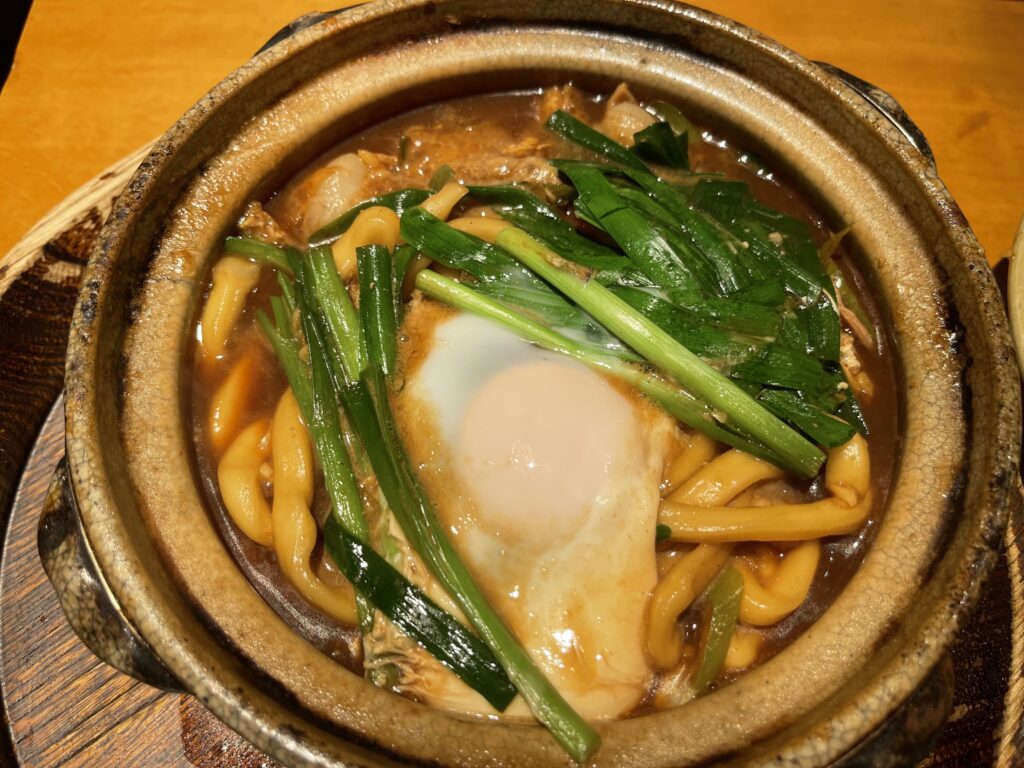 モツ入り味噌煮込みうどん