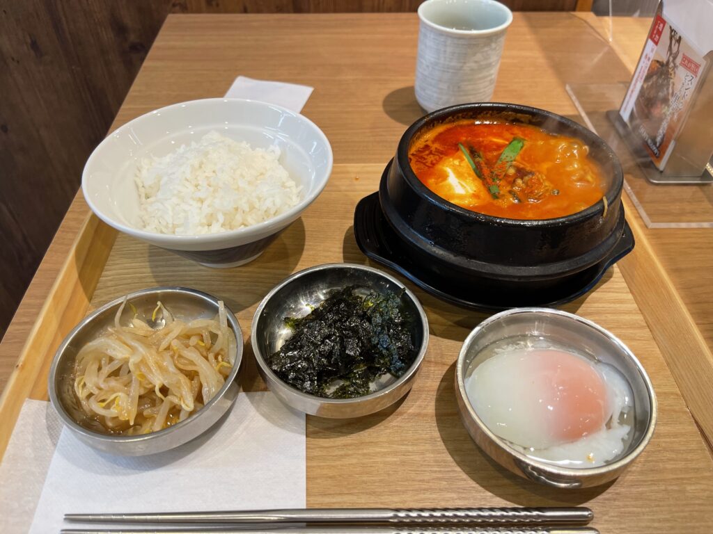 海鮮スンドゥブ定食