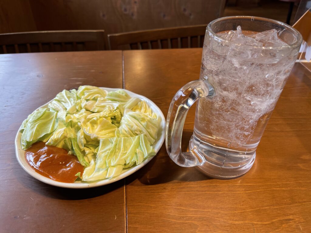 デカブツハイボールとキャベツ