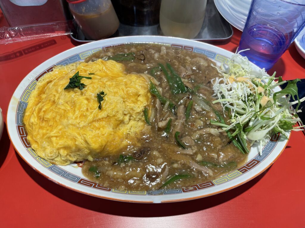 肉だくルースーニラ玉天津飯