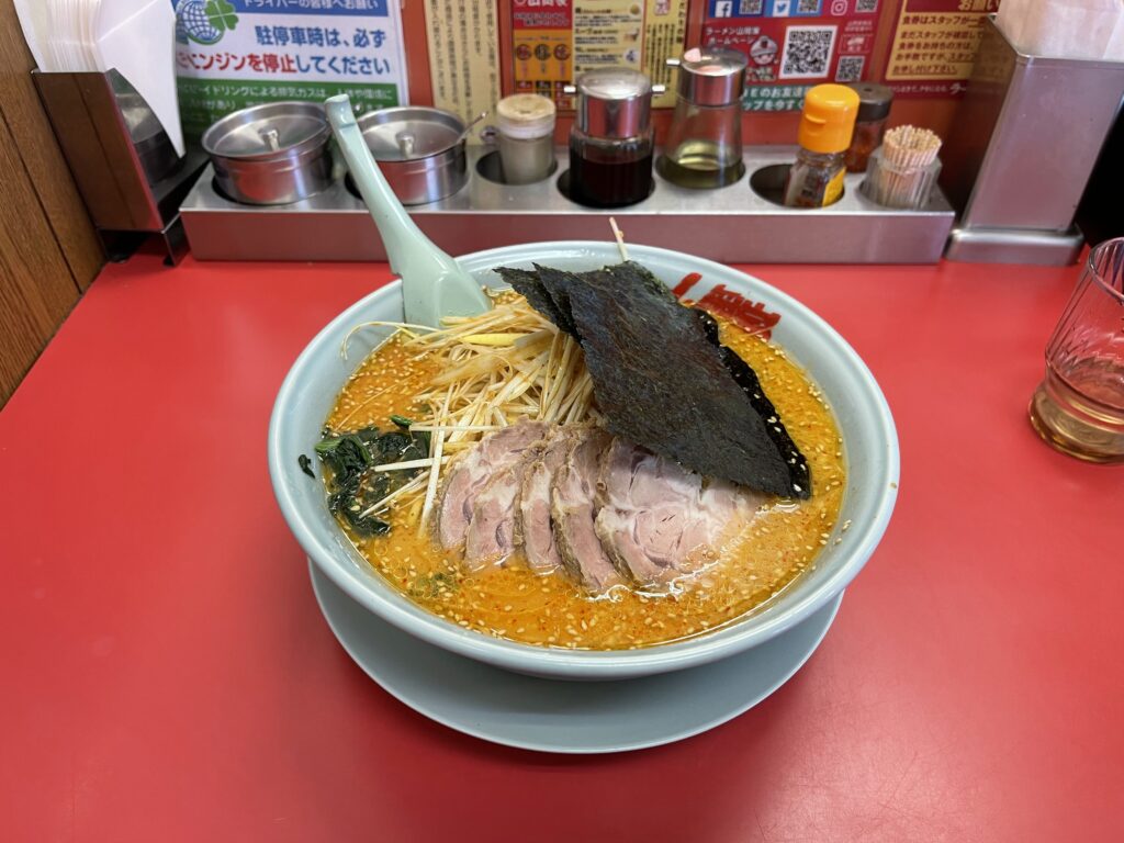 特製味噌ネギチャーシュー麺大盛