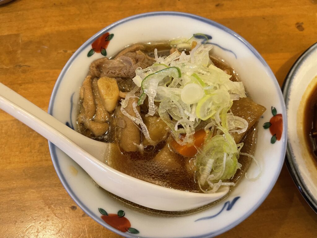 醤油モツ煮