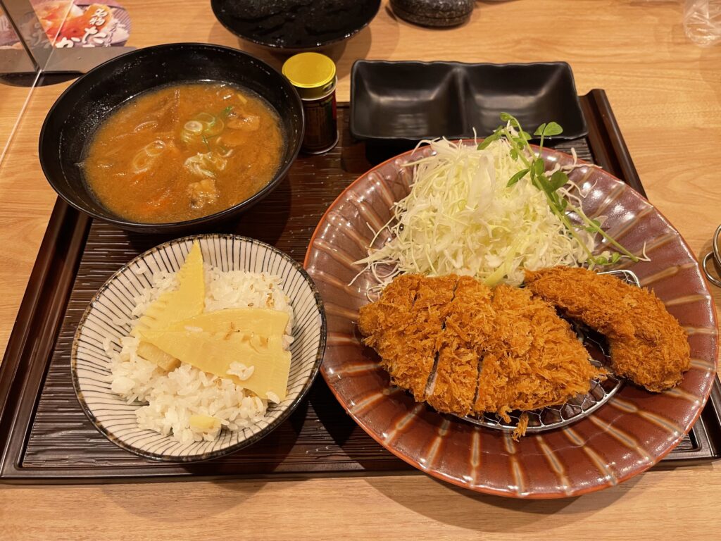 ロースかつとヒレかつ合盛り定食