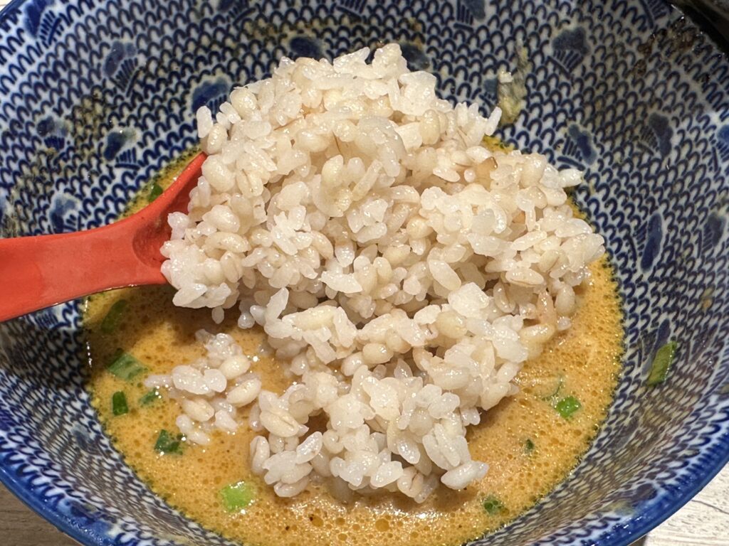 カレーと麦ご飯