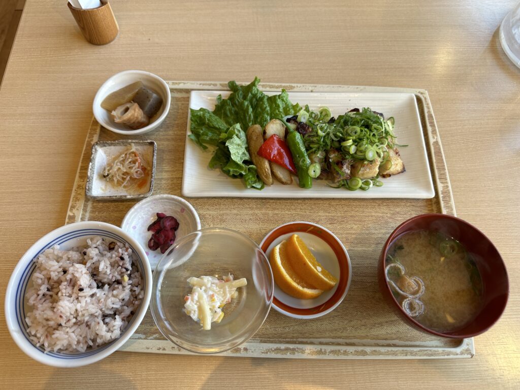 ネギ塩チキン定食