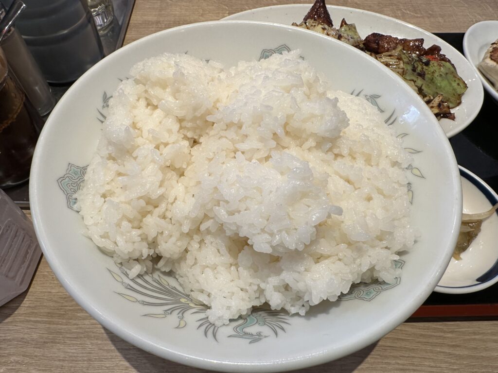 メガ盛りご飯