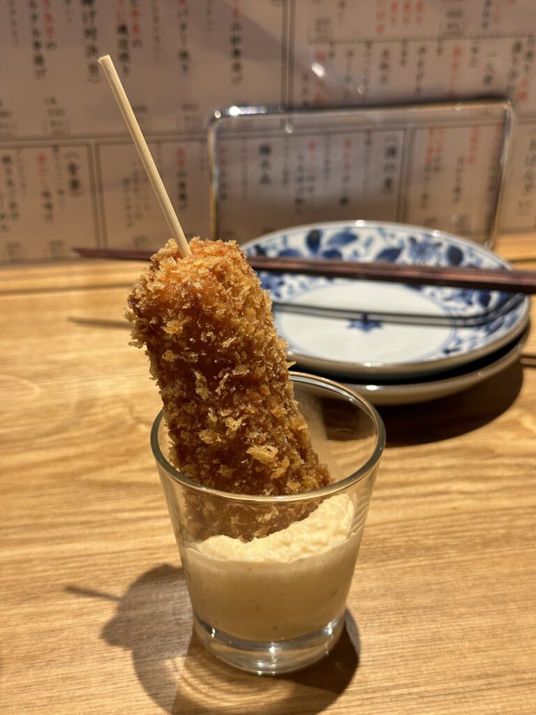 厚焼き玉子のタルタル串揚げ