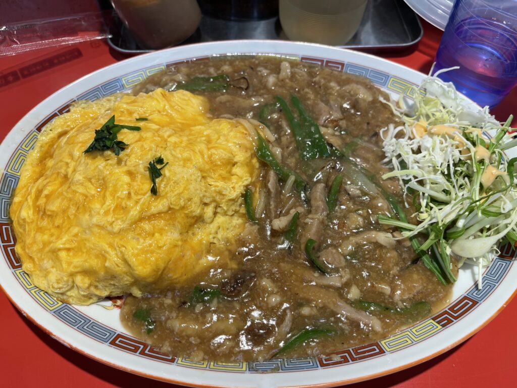 肉だくルースーニラ玉天津飯