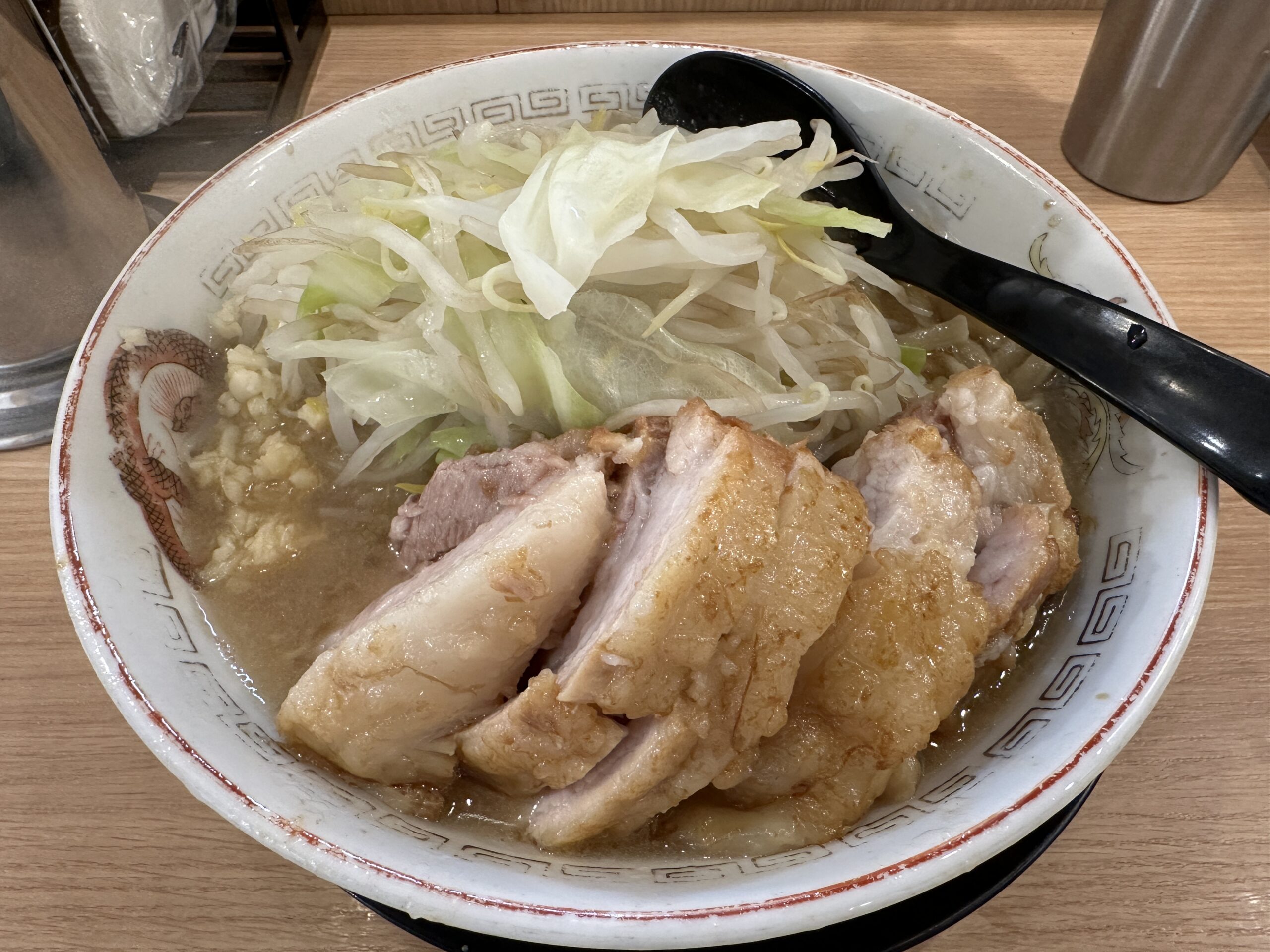 優待食堂】ボリュームが半端ないラーメン店🍜ラーメン豚山（ギフトHD