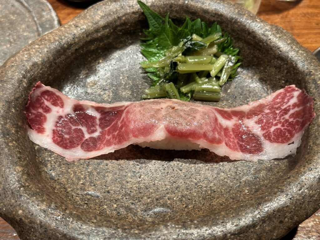 大トロ馬肉寿司