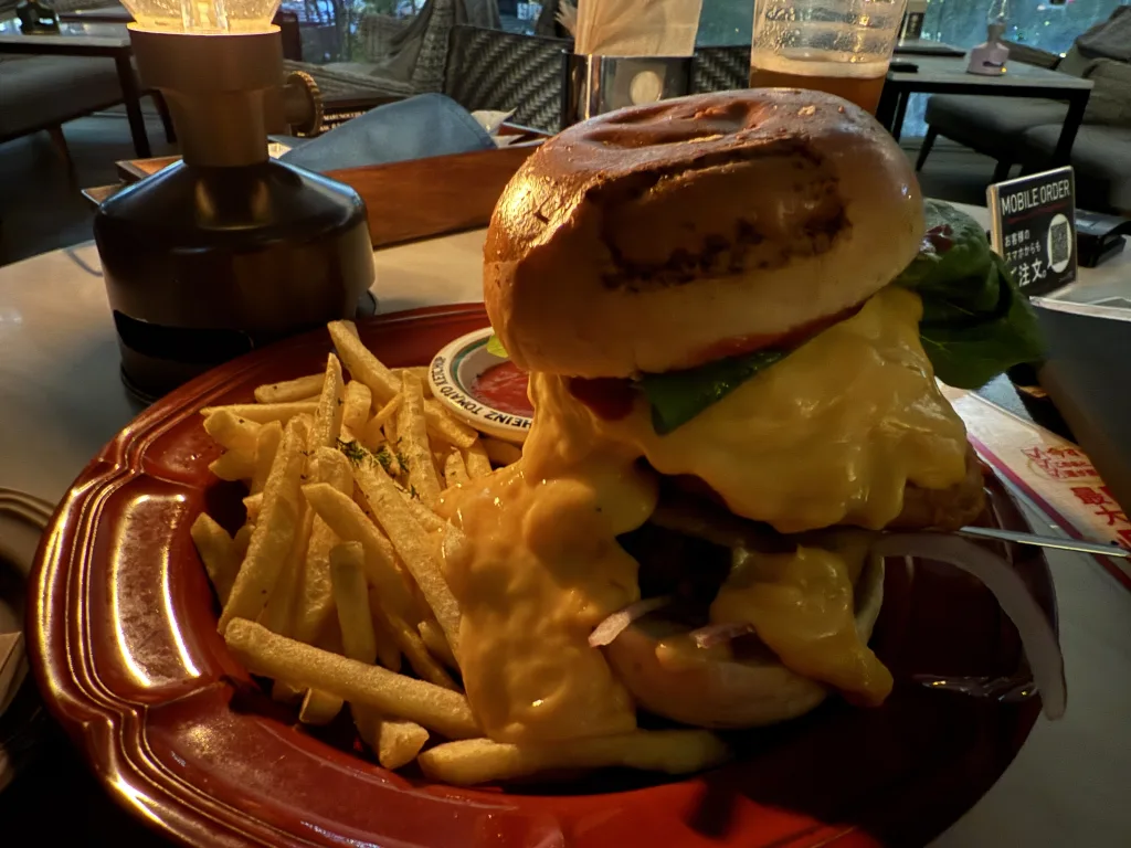 スーパーチーズバーガー