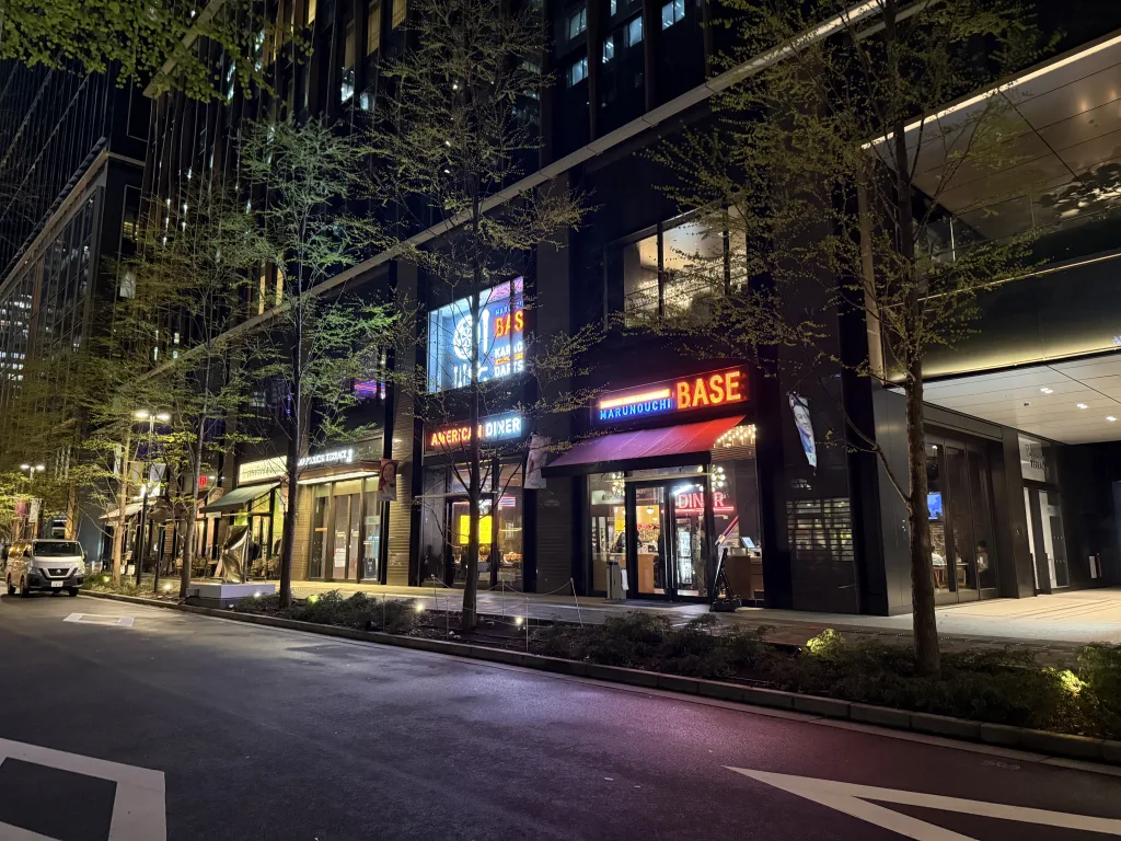 スーパーチーズバーガー外観