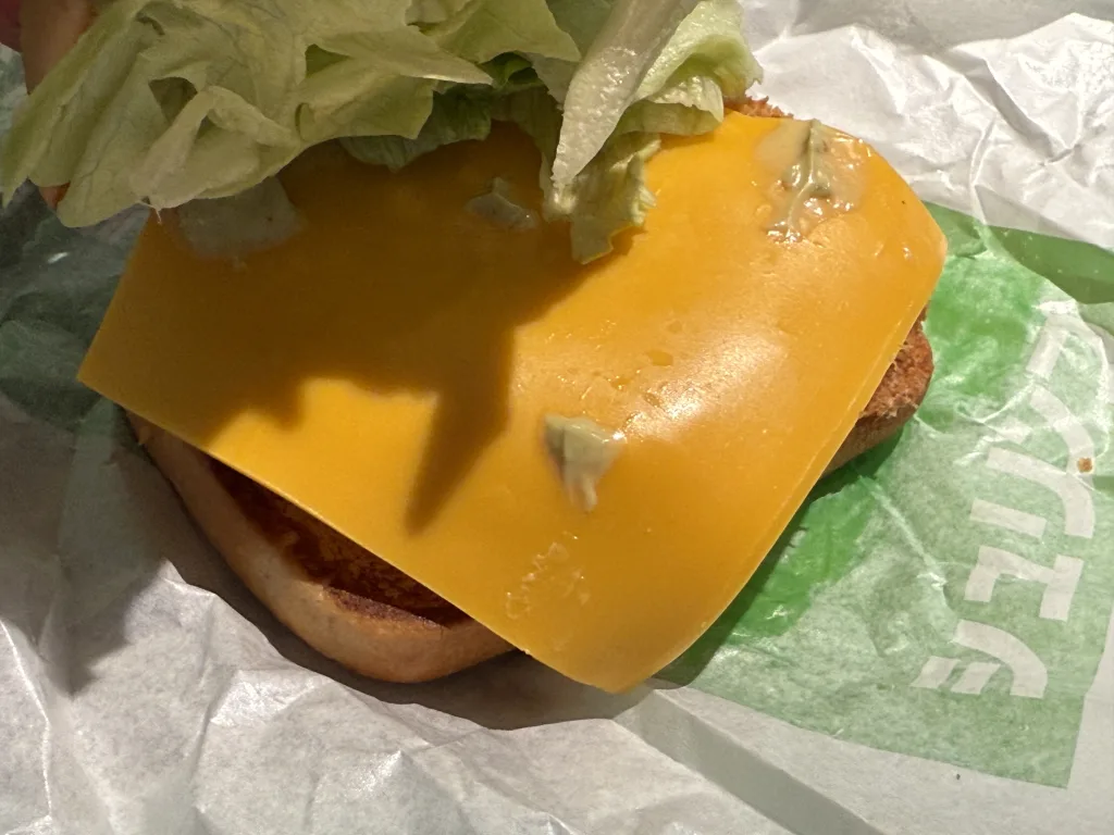 チーズアボガドマヨの中身