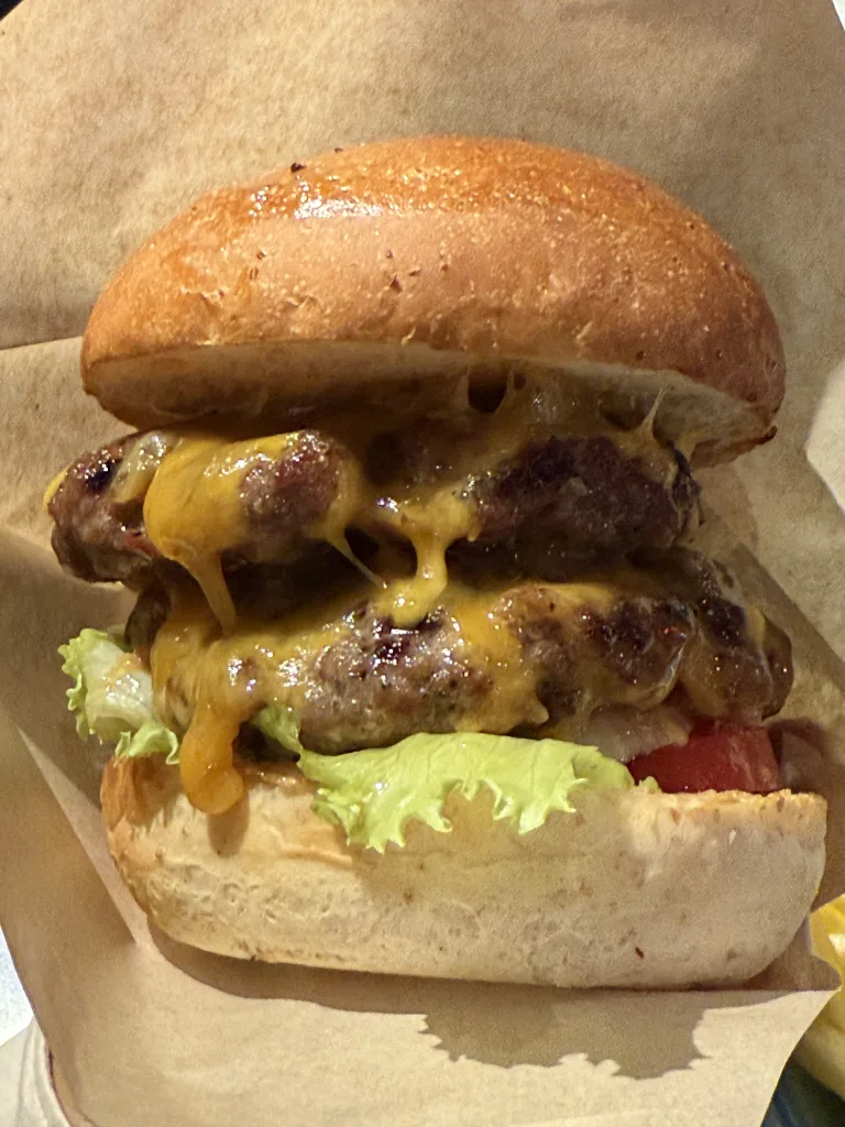 ダブルチーズバーガー