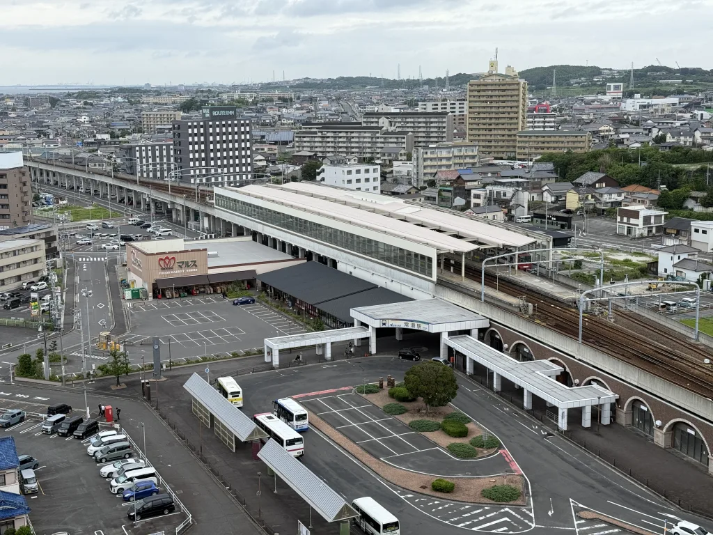常滑駅