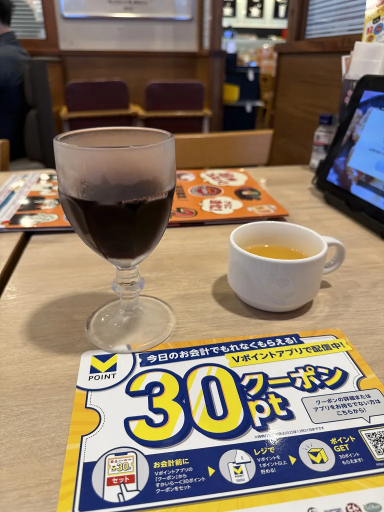 ガストセレクトメニューのワインとスープ