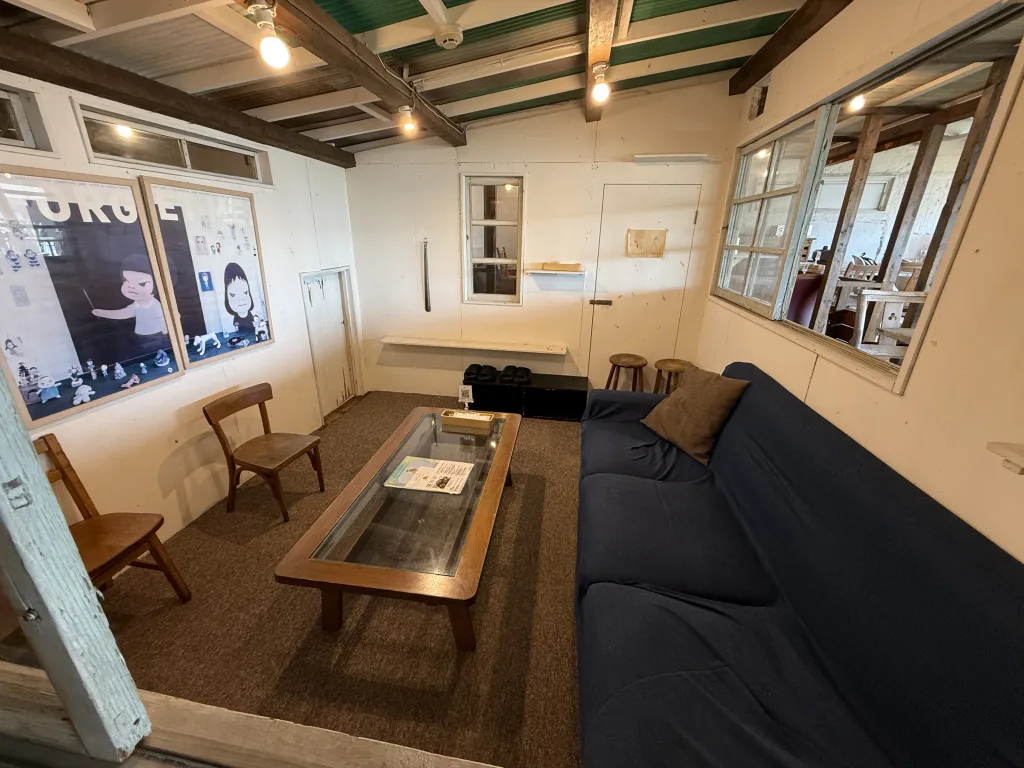 小屋の中