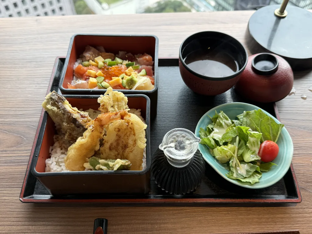星空の中へ、海老野菜の天麩羅と海鮮バラちらし