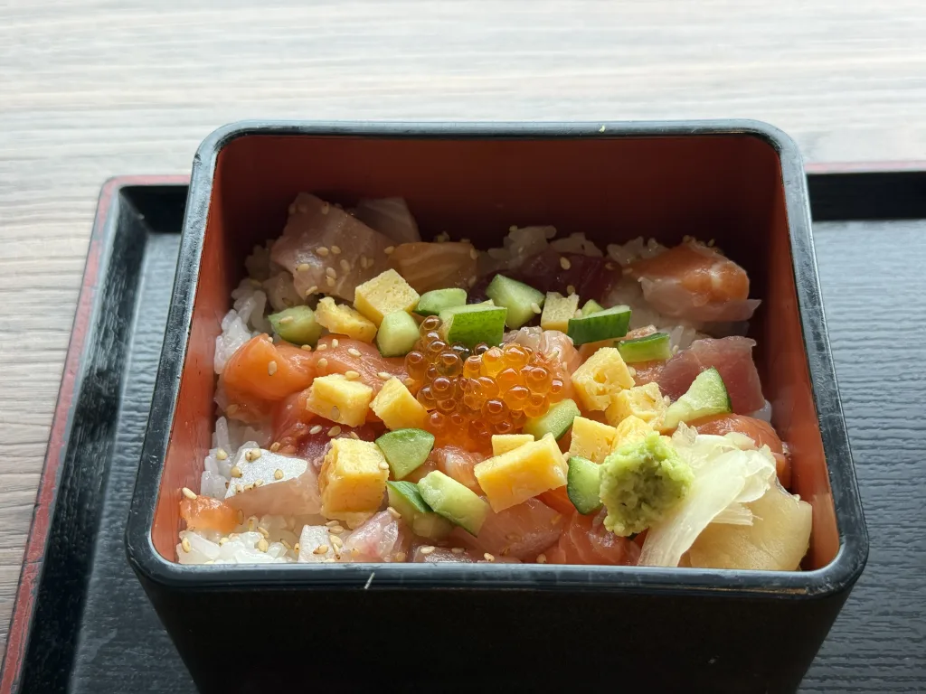 海鮮バラちらし