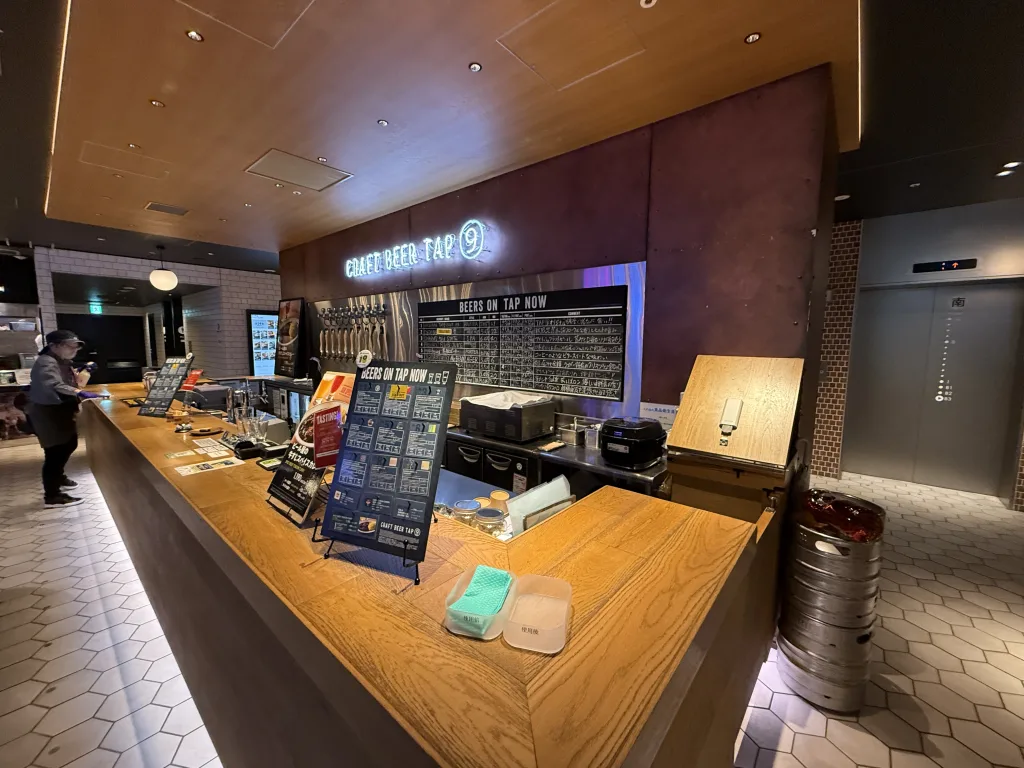 牛すじスパイスカレーのお店