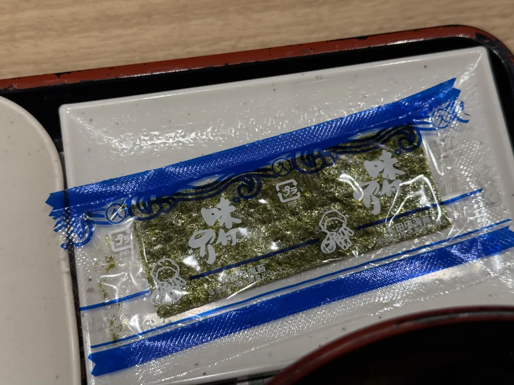朝定食の海苔