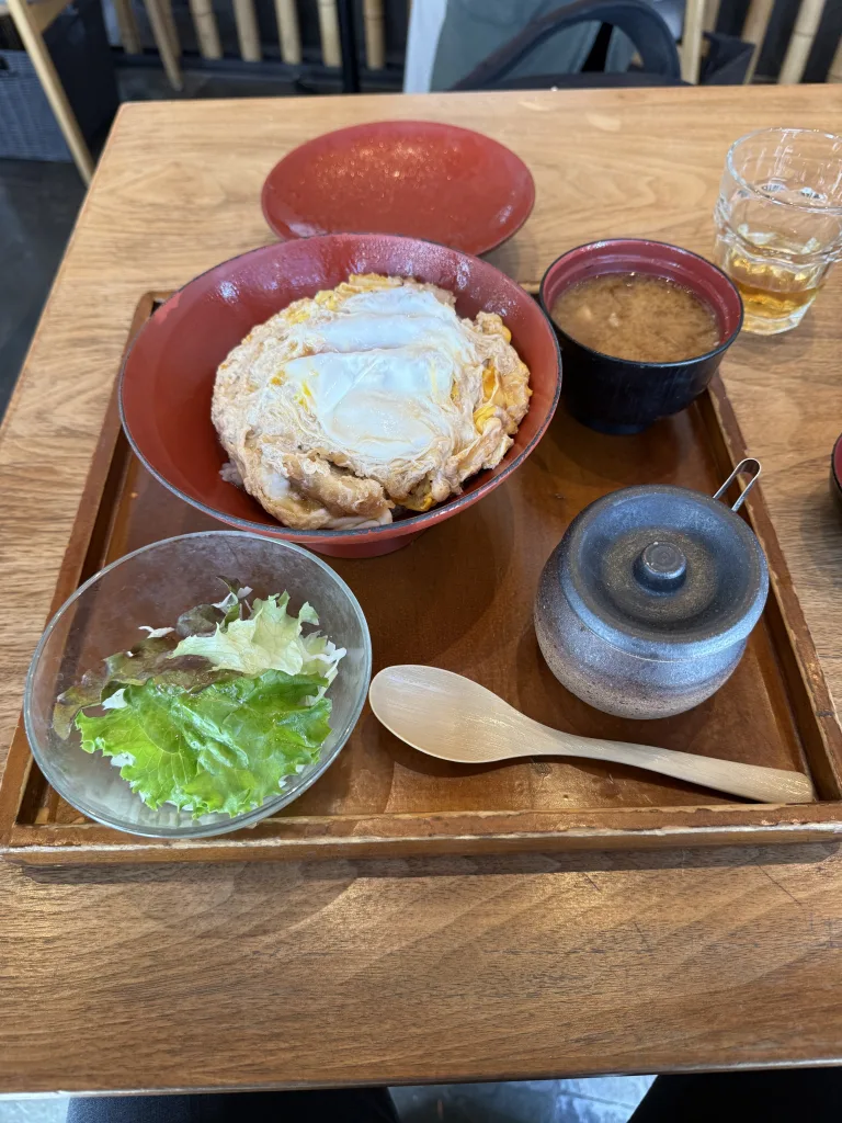 上ロースカツ丼のセット