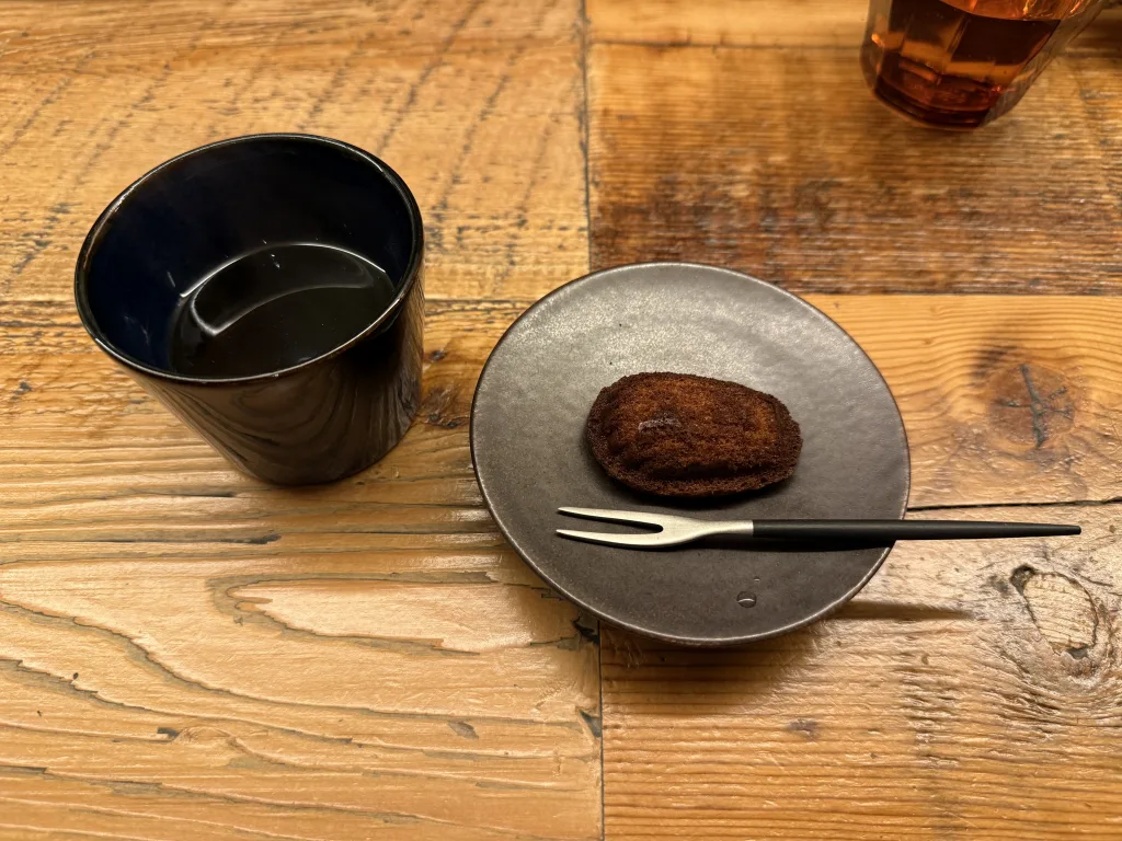 和紅茶とマドレーヌ