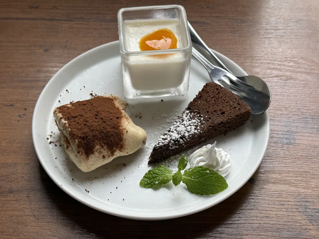 本日のデザート盛り合わせ