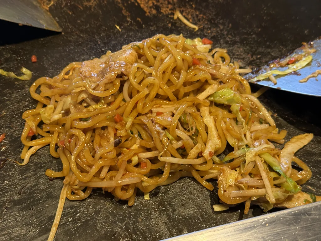 豚カルビ焼きそば（ソース）