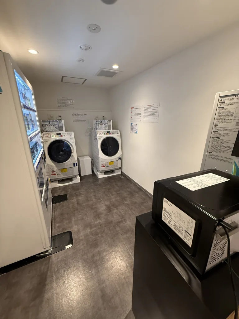ココネ浅草のランドリールーム