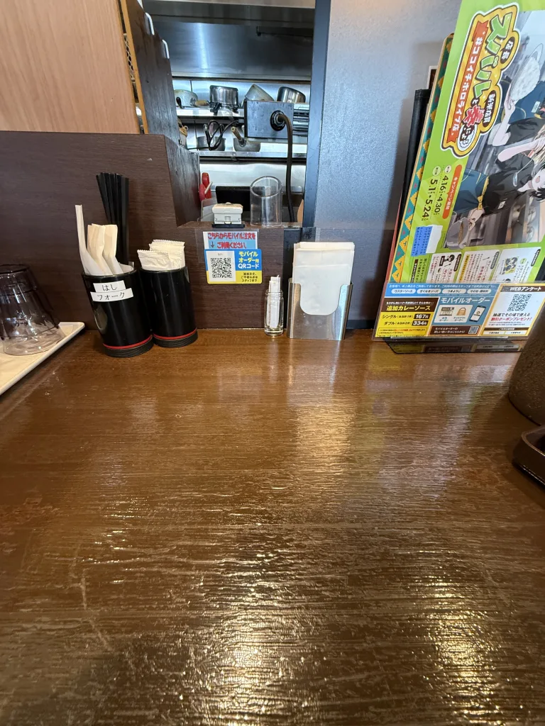 カウンター席