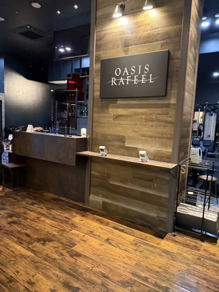 OASIS RAFEEL青山のフロント