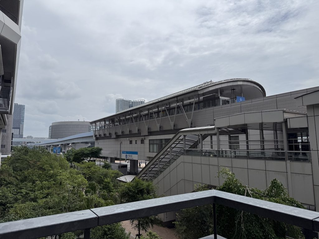市場前駅